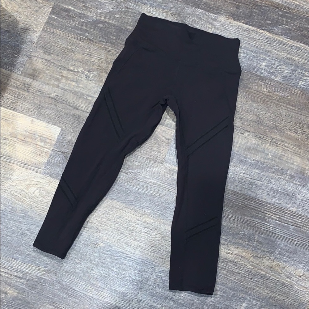 ALO Capri leggings